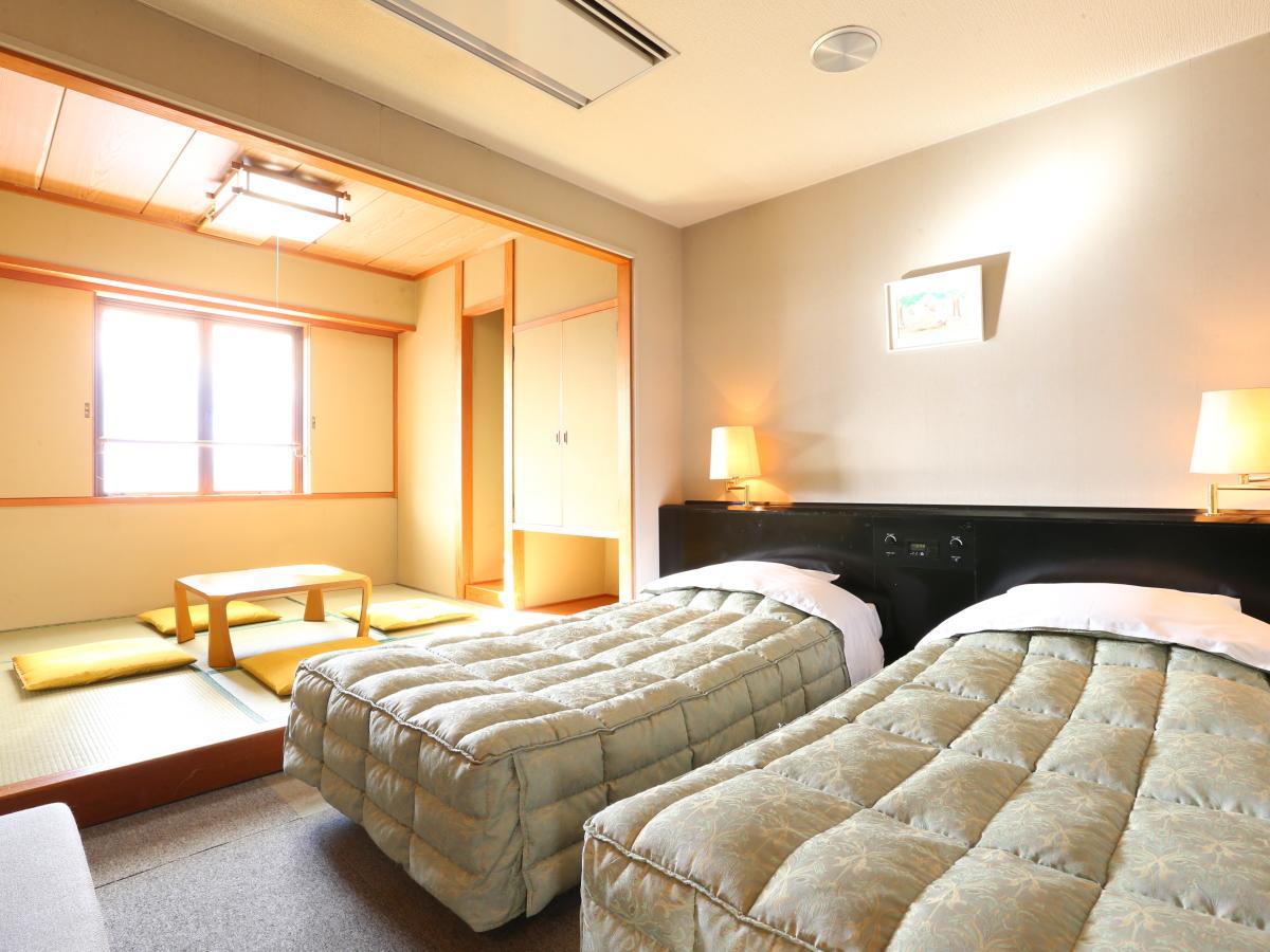Hotel Silk Inn Madarao Iiyama Экстерьер фото